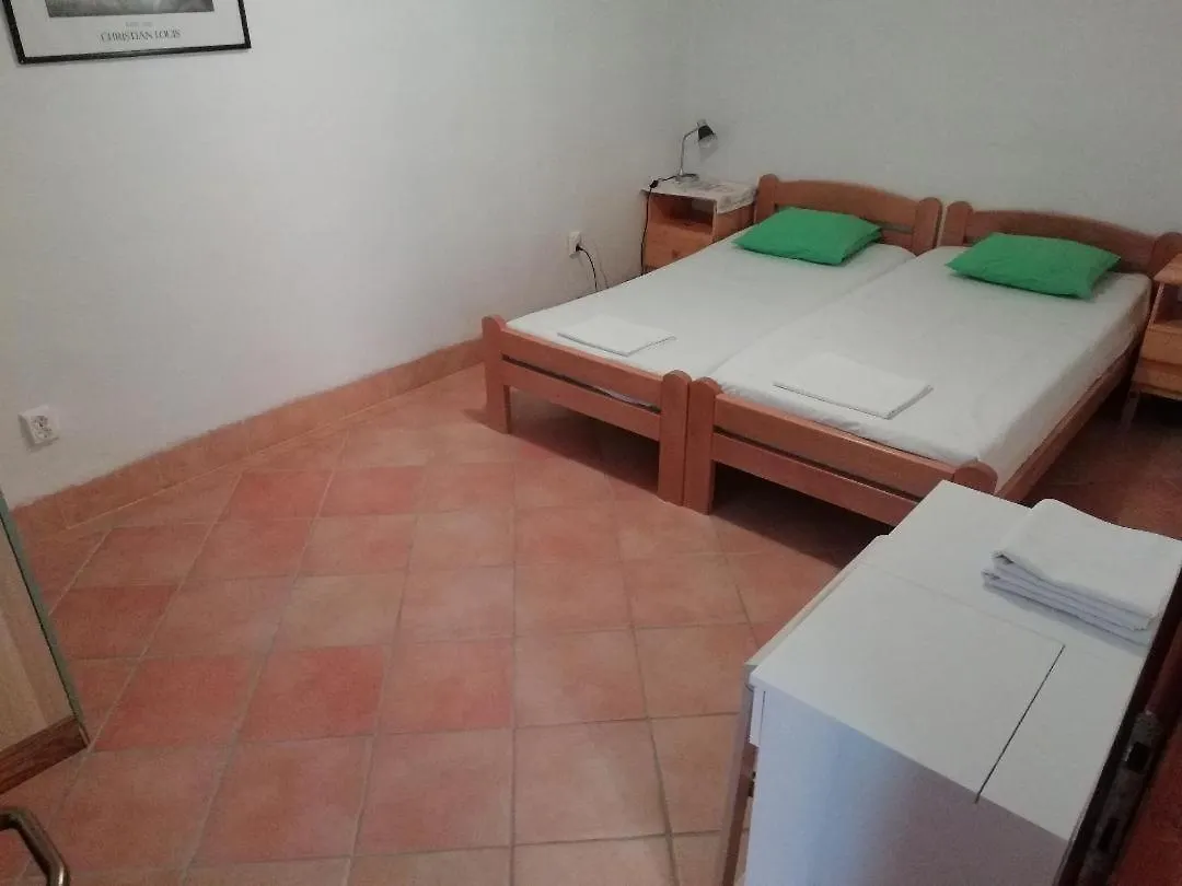 Apartments Mia Starigrad Paklenica
